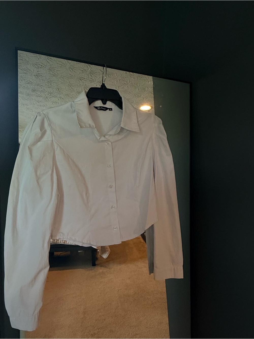Cropped Long-Sleeve Button-Down Shirt - White